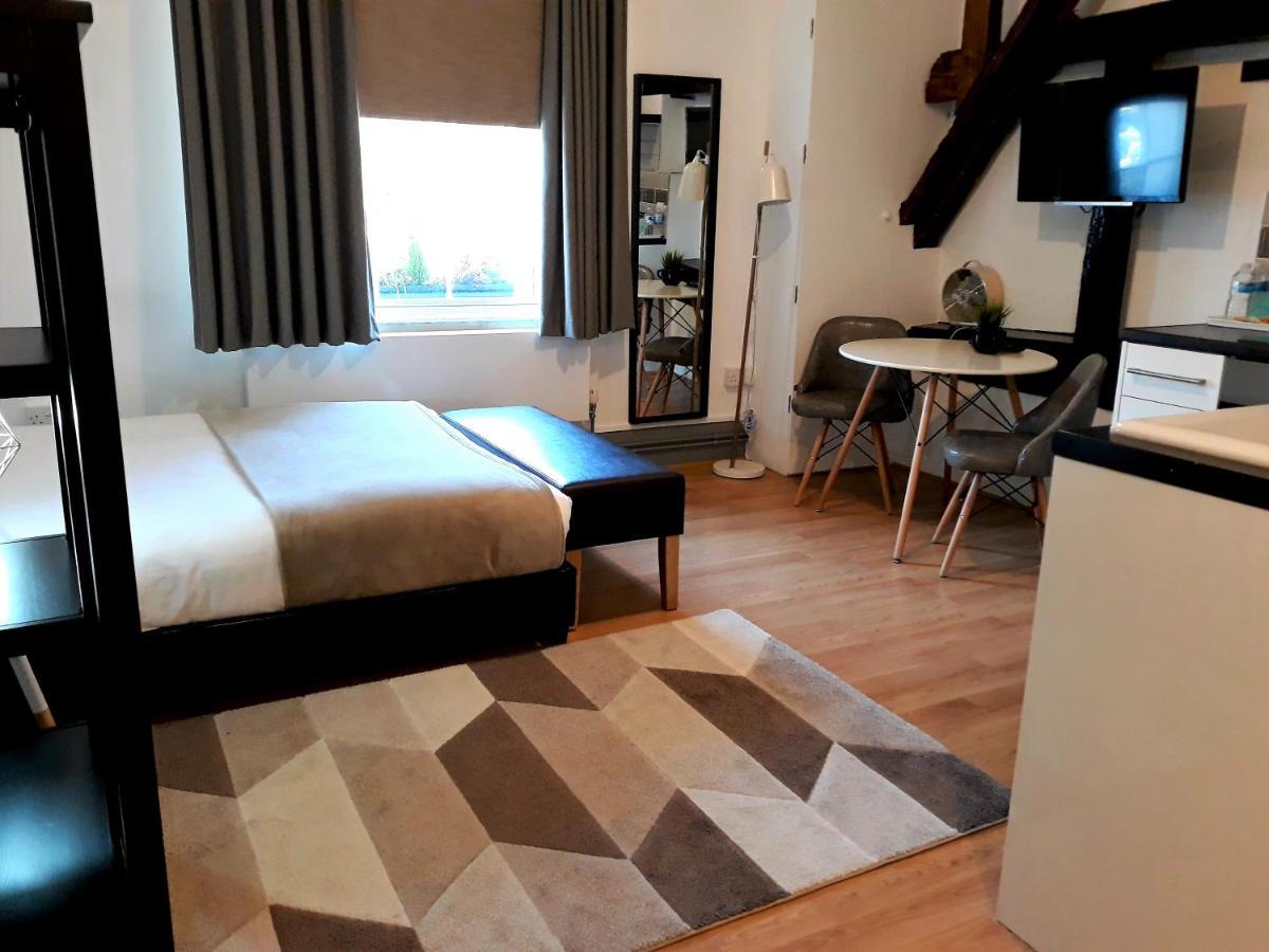 Rioshouse George-Inn Chalfont St Peter Экстерьер фото
